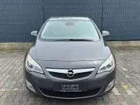 Gebraucht Opel Astra Edition 116 PS (85 kW) 2010 Grau Limousine