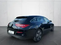 Gebraucht Mercedes CLA200 Shooting Brake 150 PS (110 kW) 2023 Schwarz Kombi