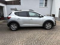 Gebraucht Dacia Sandero Expression 91 PS (66 kW) 2023 Grau Limousine