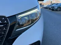 Gebraucht Mercedes V300 AMG 322 PS (236 kW) 2025 Weiß Van / Kleinbus