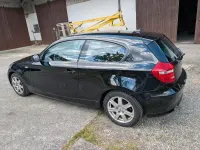 Gebraucht BMW 116 122 PS (89 kW) 2012 Schwarz Kleinwagen