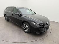 Gebraucht VW Passat IQ Drive 150 PS (110 kW) 2025 Schwarz Kombi