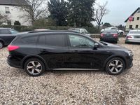 Second-hand Ford Focus Active 150 CP (110 kW) 2020 Negru Break