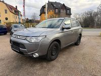 Gebraucht Mitsubishi Outlander Intense 150 PS (110 kW) 2013 Grau SUV