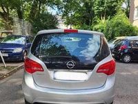 Gebraucht Opel Meriva Edition 105 PS (77 kW) 2011 Silber Van / Kleinbus