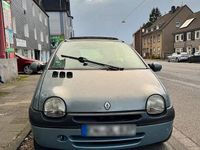 Gebraucht Renault Twingo 58 PS (42 kW) 2003 Silber Kleinwagen