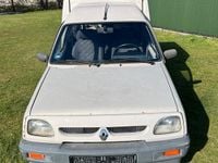 Second-hand Renault Rapid 55 CP (40 kW) 1995 Bej Monovolum