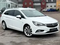 Gebraucht Opel Astra Dynamic 136 PS (100 kW) 2017 Schneeweiss/summitwhite/arctic Kombi