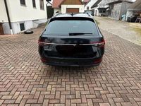 Gebraucht Skoda Superb Active 190 PS (139 kW) 2019 Schwarz Kombi