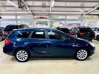 Gebraucht Opel Astra 120 PS (88 kW) 2012 Blau Kombi