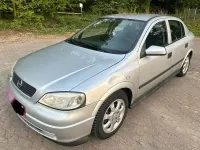 Gebraucht Opel Astra 84 PS (61 kW) 2002 Silber Limousine