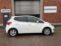 Gebraucht Hyundai ix20 116 PS (85 kW) 2014 Weiß Kleinwagen