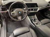 gebraucht BMW 318 iA Advantage /T-LEDER/NAVI/LED