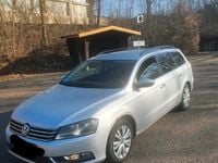 Usata VW Passat 140 CV (102 kW) 2011 Argento Station wagon