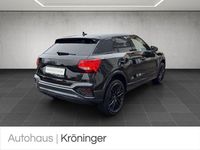 Neu Audi Q2 Advanced Plus 150 PS (110 kW) 2025 Grau SUV