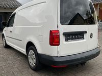 Gebraucht VW Caddy Maxi 102 PS (75 kW) 2017 Schwarz Van / Kleinbus