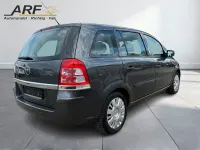 Gebraucht Opel Zafira Selection 116 PS (85 kW) 2011 Grau Van / Kleinbus
