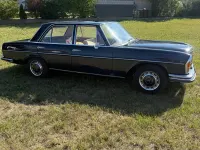 Gebraucht Mercedes S250 54 PS (39 kW) 1966 Blau Limousine