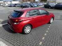 Gebraucht Citroën C4 SELECTION 131 PS (96 kW) 2016 Rot Kleinwagen