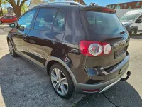 Second-hand VW Golf Plus Cross 140 CP (102 kW) 2012 Negru Monovolum