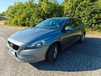 Gebraucht Volvo V40 Kinetic 120 PS (88 kW) 2018 Grau Limousine