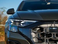 Neu Audi SQ8 Ambiente 507 PS (372 kW) 2025 Grün SUV