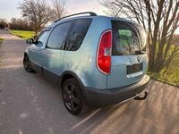 Gebraucht Skoda Roomster Plus Edition 105 PS (77 kW) 2011 Blau Van / Kleinbus