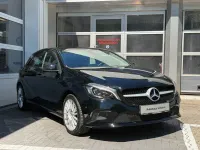 Gebraucht Mercedes A180 109 PS (80 kW) 2018 Schwarz Limousine