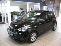Gebraucht Hyundai i10 Classic 67 PS (49 kW) 2017 Schwarz Kleinwagen
