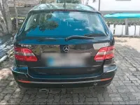 Gebraucht Mercedes B180 109 PS (80 kW) 2007 Schwarz Van / Kleinbus