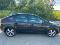 Używany Ford Focus Ghia 143 KM (105 kW) 2005 Czarny Kombi