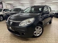 Gebraucht Dacia Sandero Lauréate 75 PS (55 kW) 2011 Grau Kleinwagen