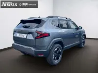 Neu Dacia Duster Extreme 131 PS (96 kW) 2025 Dolomitgrau Kleinwagen