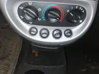 Gebraucht Ford Ka 60 PS (44 kW) 2005 Silber Kleinwagen