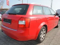 Używany Audi A4 131 KM (96 kW) 2004 Czerwony Kombi