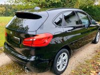 gebraucht BMW 218 Active Tourer d Sport Line Aut*Nav*AHK