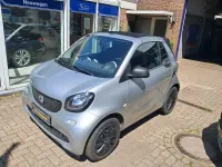 Gebraucht Smart ForTwo Cabrio 71 PS (52 kW) 2019 Tridion cool silver (metallic) Cabrio