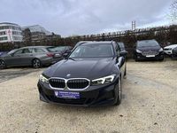 Gebraucht BMW 320 Shadowline 190 PS (139 kW) 2023 Saphirschwarz Kombi