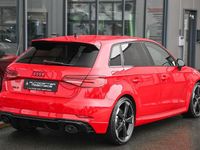 Gebraucht Audi RS3 Ambiente 400 PS (294 kW) 2019 Rot Limousine
