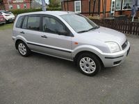 Gebraucht Ford Fusion Trend 80 PS (58 kW) 2002 Polarsilber metallic Kleinwagen