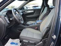 gebraucht Volvo XC40 0 2WD Momentum Pro LED Standheizung Apple Car Pla
