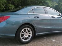 Gebraucht Mercedes CLA180 122 PS (89 kW) 2013 Blau Limousine