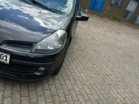 Gebraucht Renault Clio III 75 PS (55 kW) 2006 Schwarz Limousine
