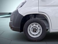 Neu Toyota Proace 141 PS (103 kW) 2025 Icy white Van / Kleinbus