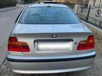 Gebraucht BMW 320 150 PS (110 kW) 2004 Silber Limousine