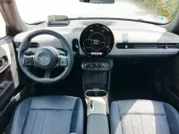 Gebraucht Mini Cooper Favoured 156 PS (114 kW) 2024 Silber Kleinwagen
