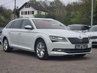 Gebraucht Skoda Superb Style 190 PS (139 kW) 2016 Weiß Kombi