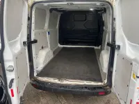 Gebraucht Ford Transit Custom Trend 105 PS (77 kW) 2019 Weiß Van / Kleinbus