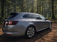 Gebraucht Renault Talisman Initiale Paris 200 PS (147 kW) 2016 Grau Kombi