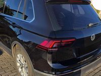 Gebraucht VW Tiguan Highline 150 PS (110 kW) 2019 Schwarz SUV